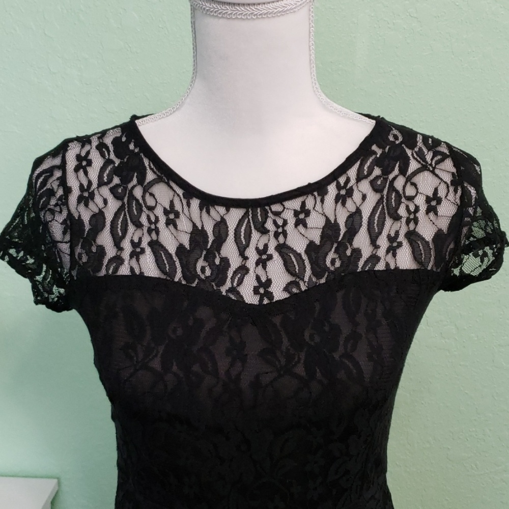 LITTLE BLACK DRESS - Picture 2 of 5